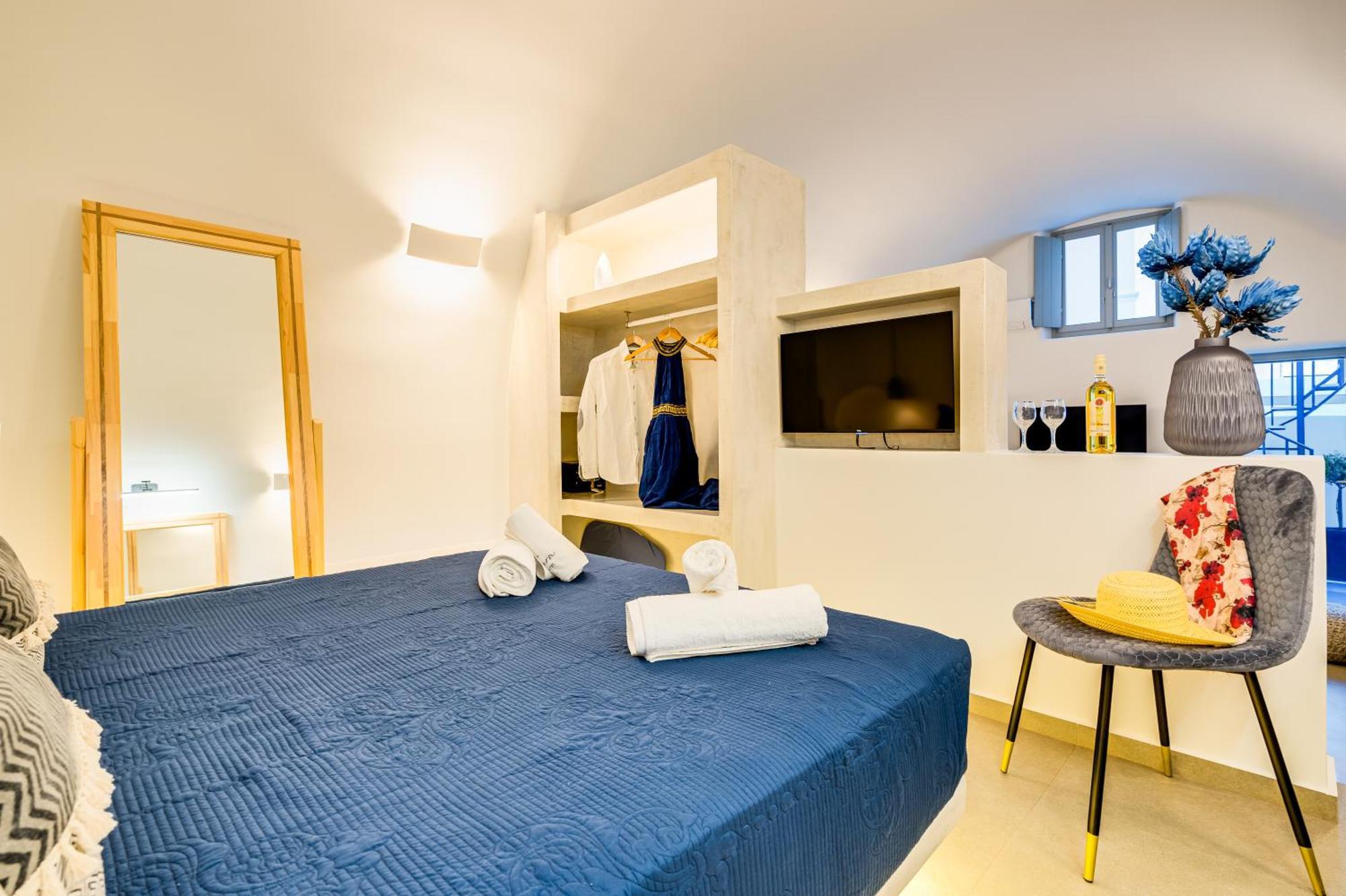 Tiara Suites Santorini Fira  Exterior foto